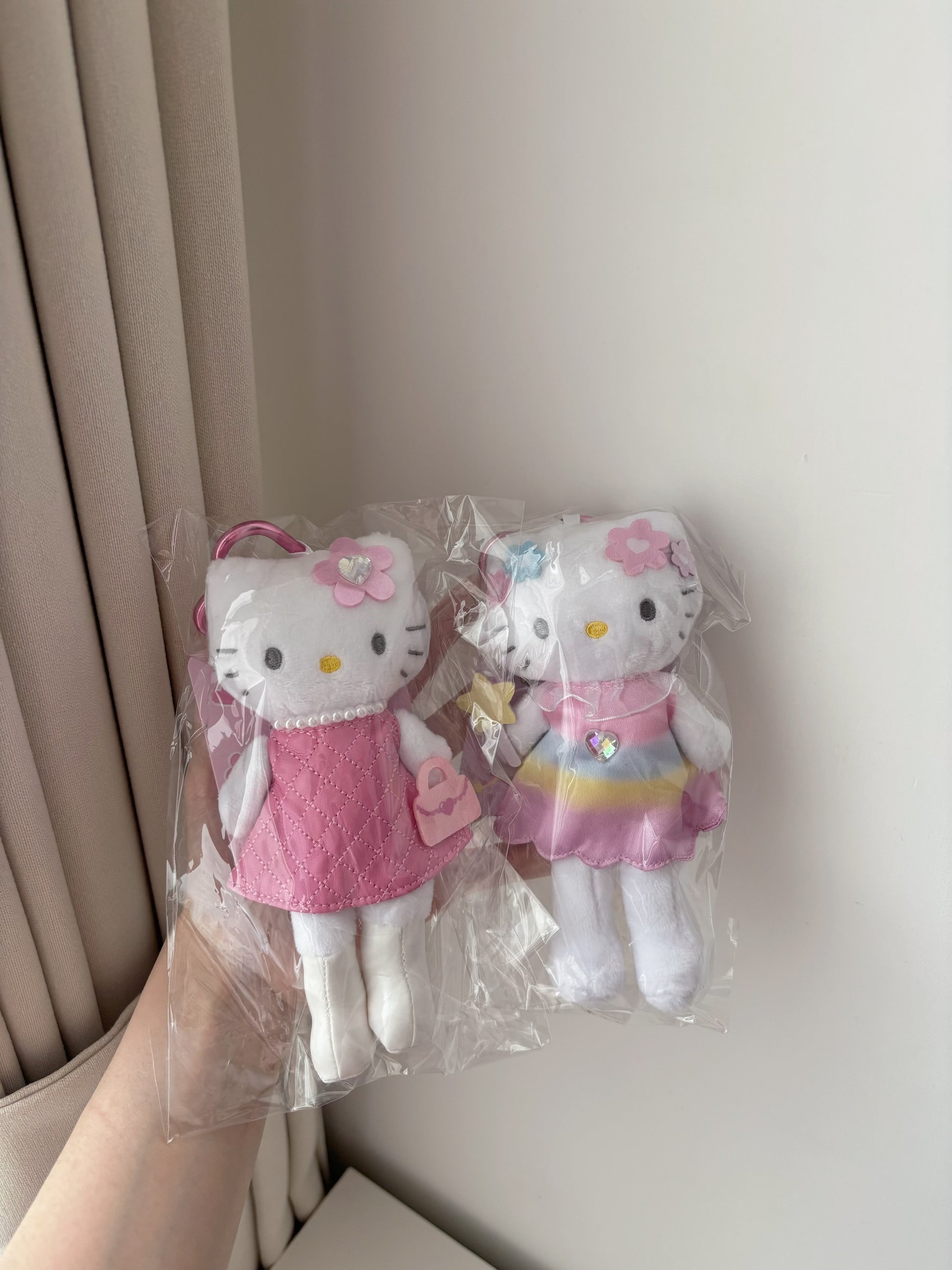 日本Sanrio x NIC 二代長腿hello kitty掛飾系列