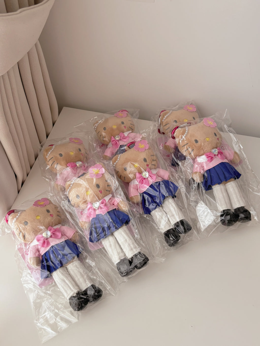 日本Sanrio x NIC 二代長腿hello kitty掛飾系列