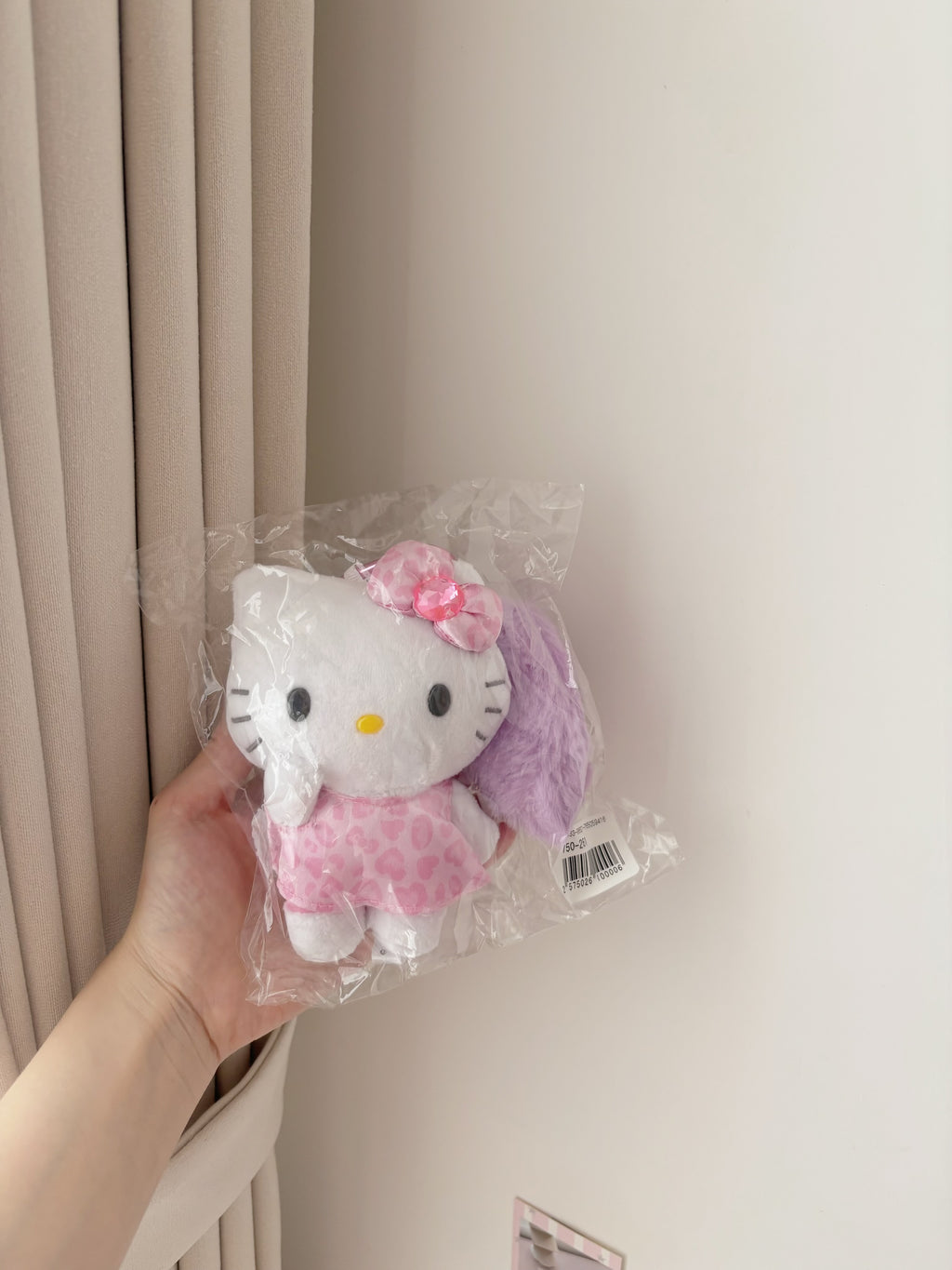 日本限定 豹紋斑馬紋連毛毛kitty掛件