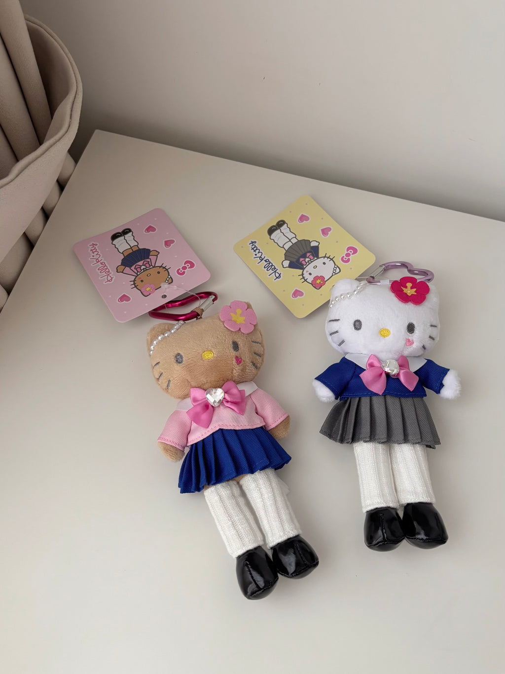 日本Sanrio x NIC 二代長腿hello kitty掛飾系列